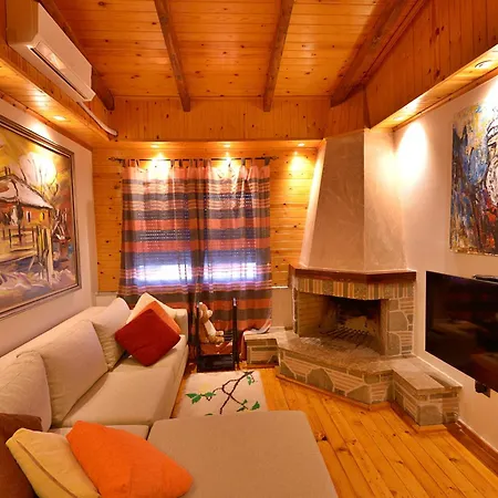 Penthouse Of The Rising Sun * Golem (Tirana)