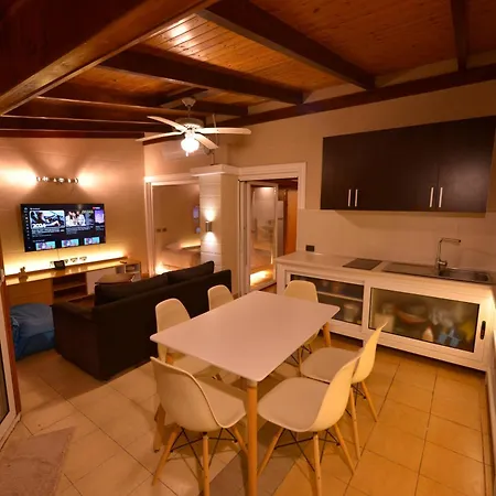 Apartment Penthouse Of The Rising Sun