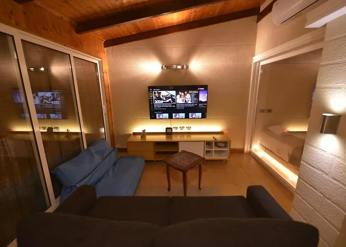 Penthouse Of The Rising Sun غوليم